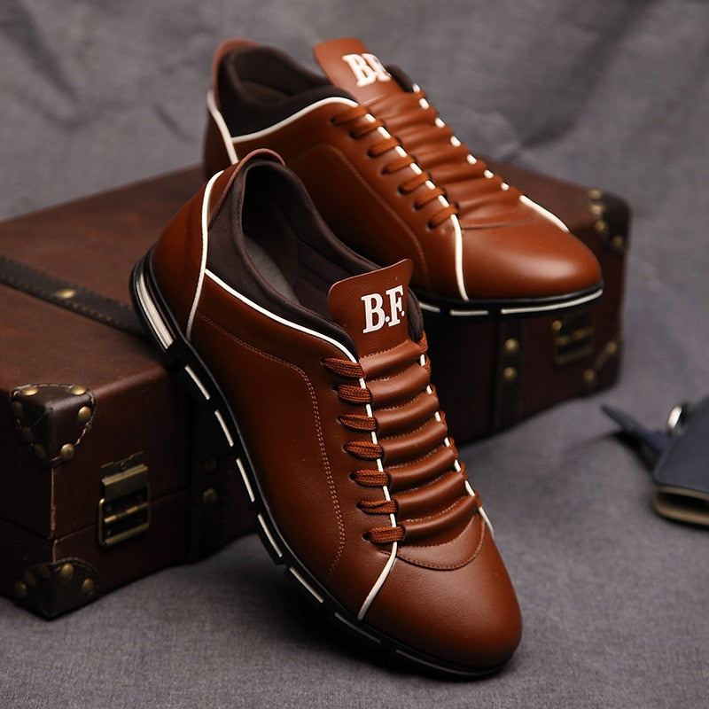 Men's Low-Top Lace-Up Sneakers PU Leather Casual Athletic Shoes Flat Rubber Sole for Everyday Work Gym Tennis