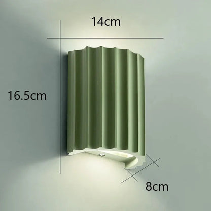 Style nordique moderne | Applique murale au design sculptural et lumière d'ambiance | Lampe murale contemporaine en résine pour une décoration intérieure élégante