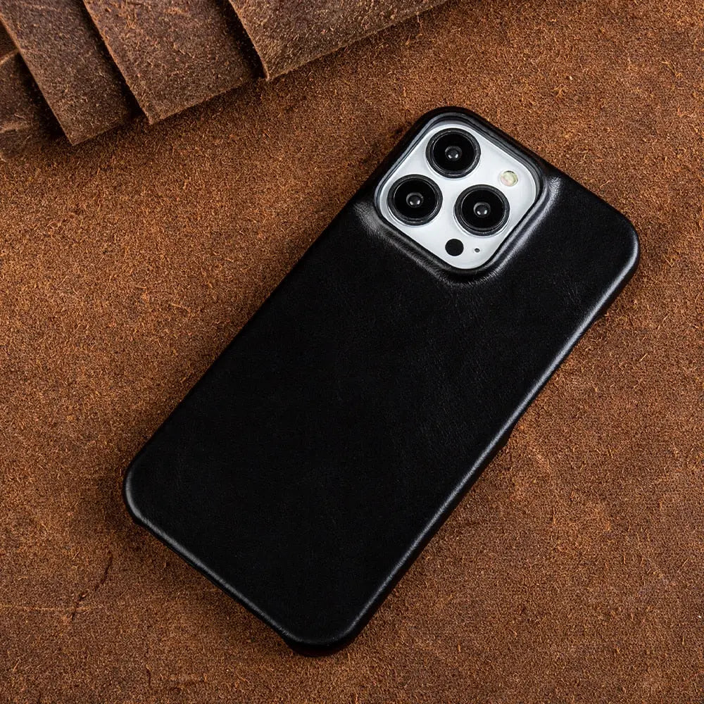 Handcrafted Full-Grain Cowhide iPhone Case – Shock-Absorbing Edge Protection with Raised Camera Lip and Port Precision