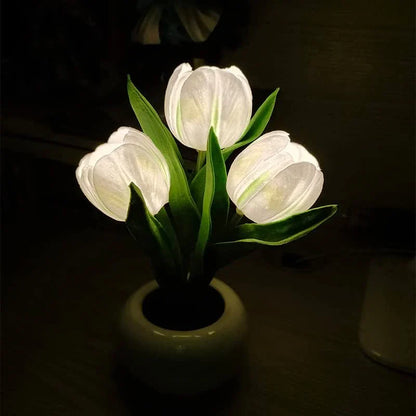 GlowPetal™ - Tulip LED Lamp