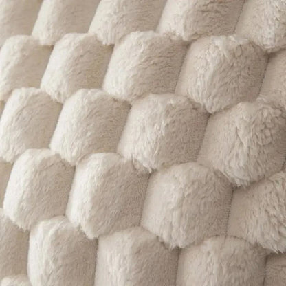 GRIDHAVEN – 3D Textured Pillowcase for Living Room Comfort
