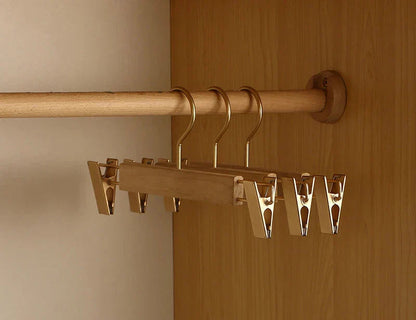 Cintres en bois de cèdre | Lot de 2 cintres à larges épaules pour l'organisation des vêtements | Design durable pour blazers et pulls