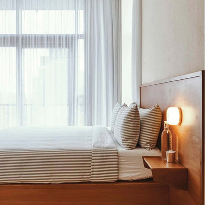 Modern LED Wall Sconce Light Fixture Warm White Aluminum Acrylic Indoor for Living Room Bedroom Hallway Ambient Lighting
