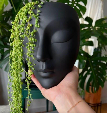 Verdanova™ – Ceramic Face Wall Planter