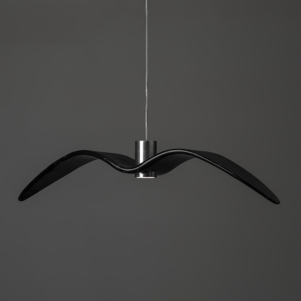 Suspension sculpturale en forme d'oiseau avec éclairage LED à hauteur réglable, filaire, pour îlots de cuisine, tables de salle à manger et espaces de vie, en blanc ou