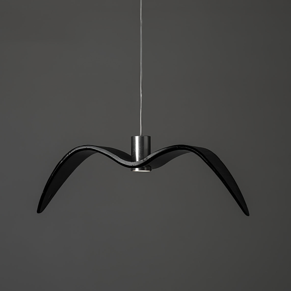 Suspension sculpturale en forme d'oiseau avec éclairage LED à hauteur réglable, filaire, pour îlots de cuisine, tables de salle à manger et espaces de vie, en blanc ou