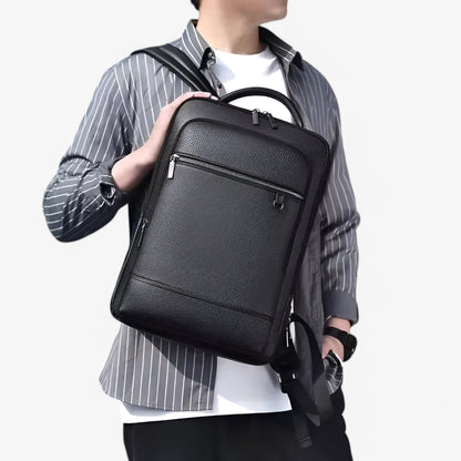 TECHPACK – Intelligent USB Backpack for Work and Everyday Travel