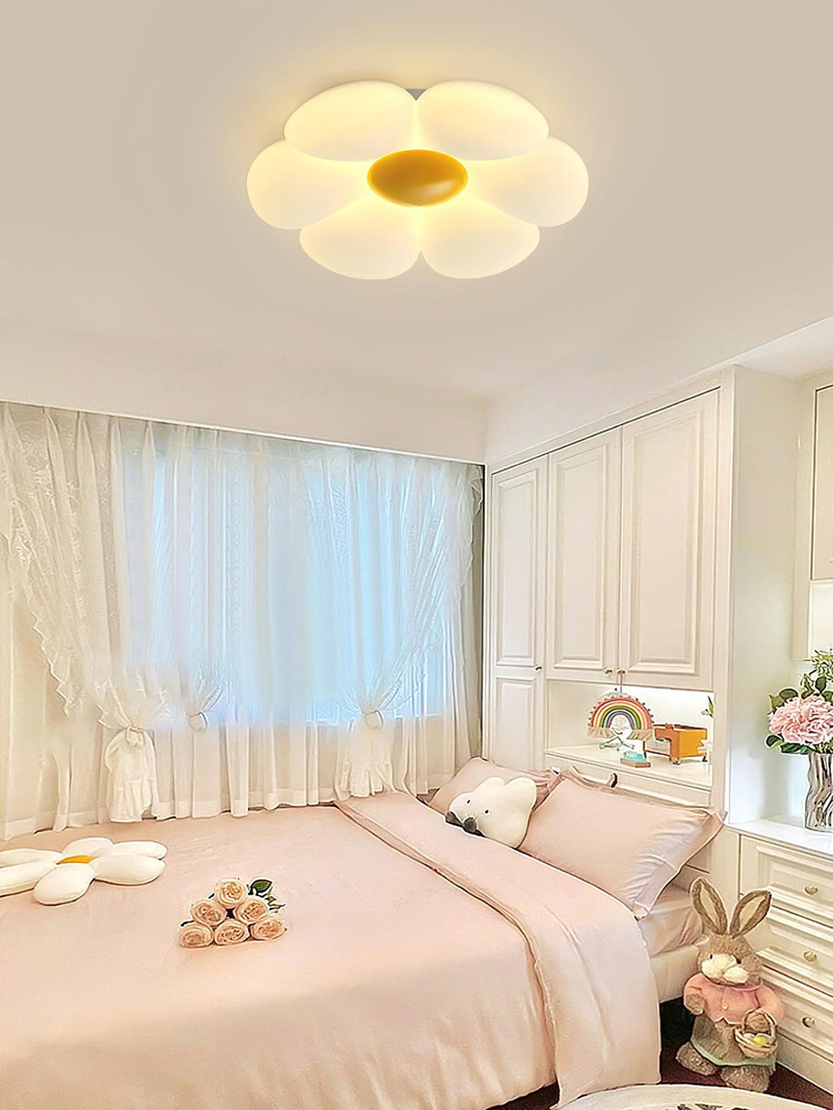 Flush Mount LED Ceiling Light 20 in Diameter Metal Acrylic Fixture for Bedrooms Dining Rooms Living Spaces Low Profile Modern Overhead Light