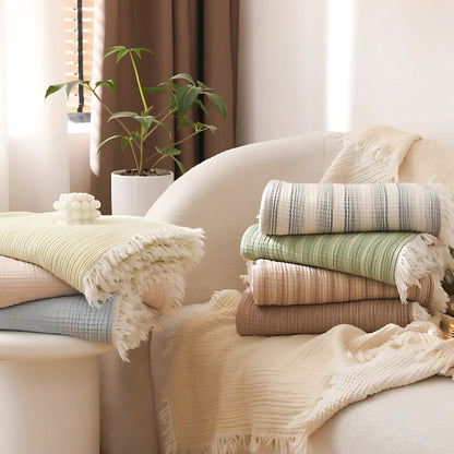 Collection Cozy Ortekor | Couverture en gaze de coton mousseline douce avec bords effilochés | Légère et respirante pour un confort tout au long de l'année