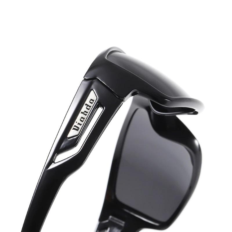 Photochromic Polarized Sunglasses with Auto-Tint UV400 Lenses for Fishing, Hiking & Water Sports