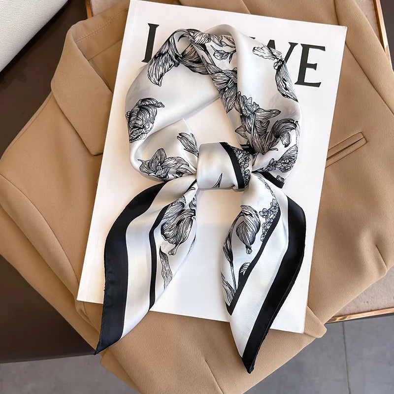 Silk Scarves Square 70 cm, Womens Scarf Plaid Silk Neck Scarf for Summer, Lightweight Hair Scarf Tie for Casual Outings