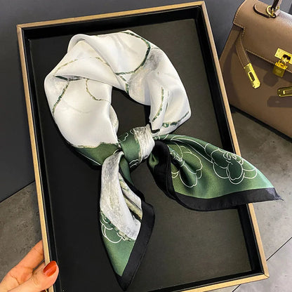 Silk Scarves Square 70 cm, Womens Scarf Plaid Silk Neck Scarf for Summer, Lightweight Hair Scarf Tie for Casual Outings
