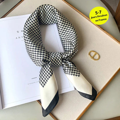 Silk Scarves Square 70 cm, Womens Scarf Plaid Silk Neck Scarf for Summer, Lightweight Hair Scarf Tie for Casual Outings