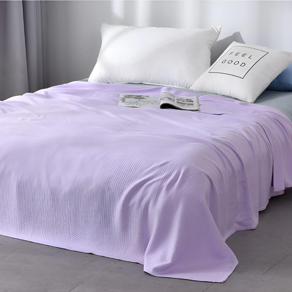 Brise d'été | Couverture rafraîchissante pour lit en tissu de bambou | Légère et respirante pour ceux qui ont chaud la nuit