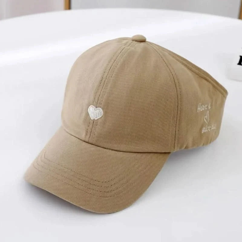 SUNHEART CAP – Lightweight kids baseball cap with breathable summer comfort