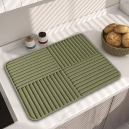 Tapis d'égouttage à vaisselle Rivaro - Silicone, pliable et résistant à la chaleur