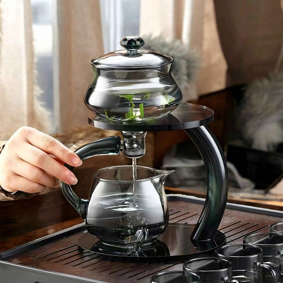 Clear Glass Loose Leaf Tea Pot with Magnetic Strainer Heat Safe Borosilicate 356°F Infuser Kettle for Green Black Herbal Tea Brewing Gold Bl