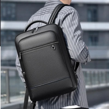 TECHPACK – Intelligent USB Backpack for Work and Everyday Travel