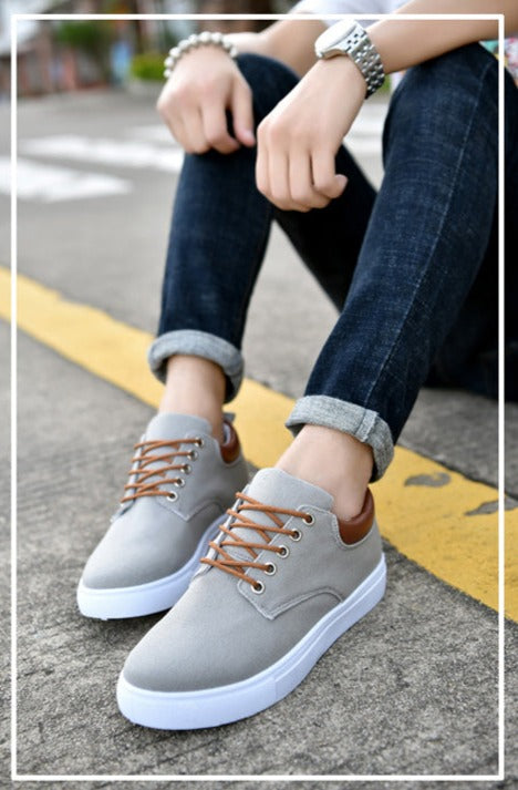 Canvas Sneakers for Men with Platform Sole – Casual Lace-Up Shoes for Work, Weekends & Everyday Wear
