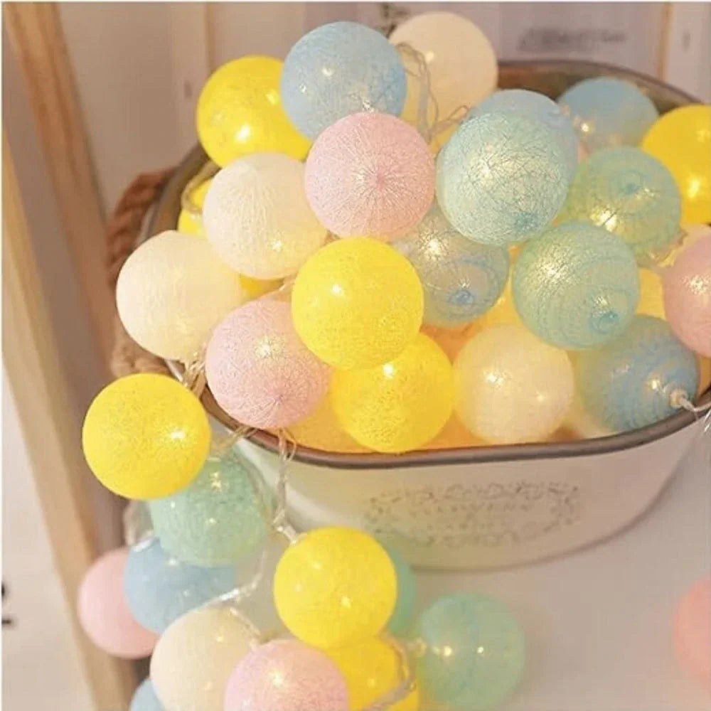 Cotton Ball String Lights LED Garland for Bedroom Living Room Nursery Party Decor USB or Battery Powered Ambient Lighting