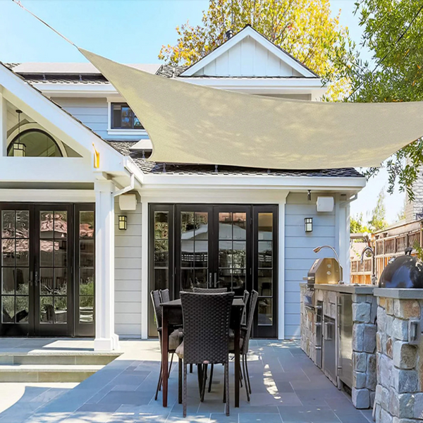 OUTSHADE – Water-Repellent Sunshade Sail for Stylish Exteriors