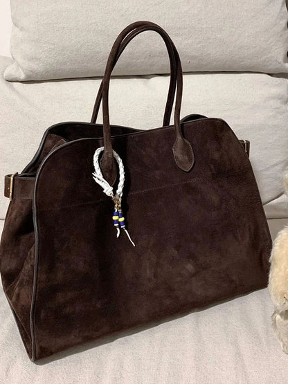 Vegan Leather Handbag with Spacious Design & Convertible Style | Elegant Accessory for Everyday Use