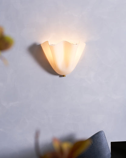 Indoor Sconce with Sculptural Glass Shade in Warm Tones – Metal Frame LED-Compatible – Wall-Mounted Accent for Bedrooms Hallways Living Spac