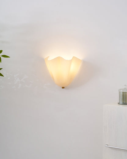 Indoor Sconce with Sculptural Glass Shade in Warm Tones – Metal Frame LED-Compatible – Wall-Mounted Accent for Bedrooms Hallways Living Spac