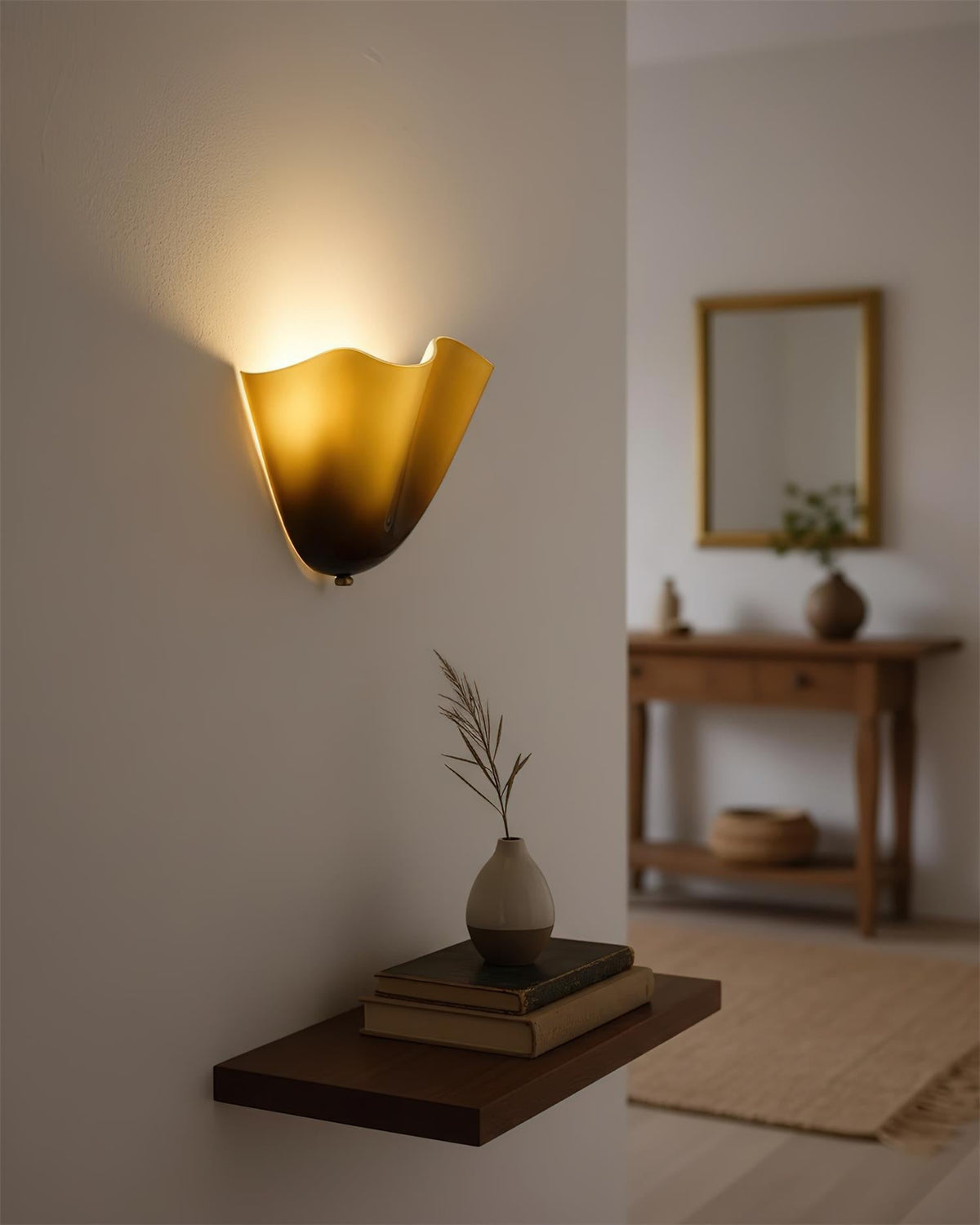 Hand-Blown Glass Wall Sconce 11 in Wide Petal Shade Lighting Fixture Bedroom Hallway Ambient Light E26 Base 110-120V Dual Bulb Decorative Mo