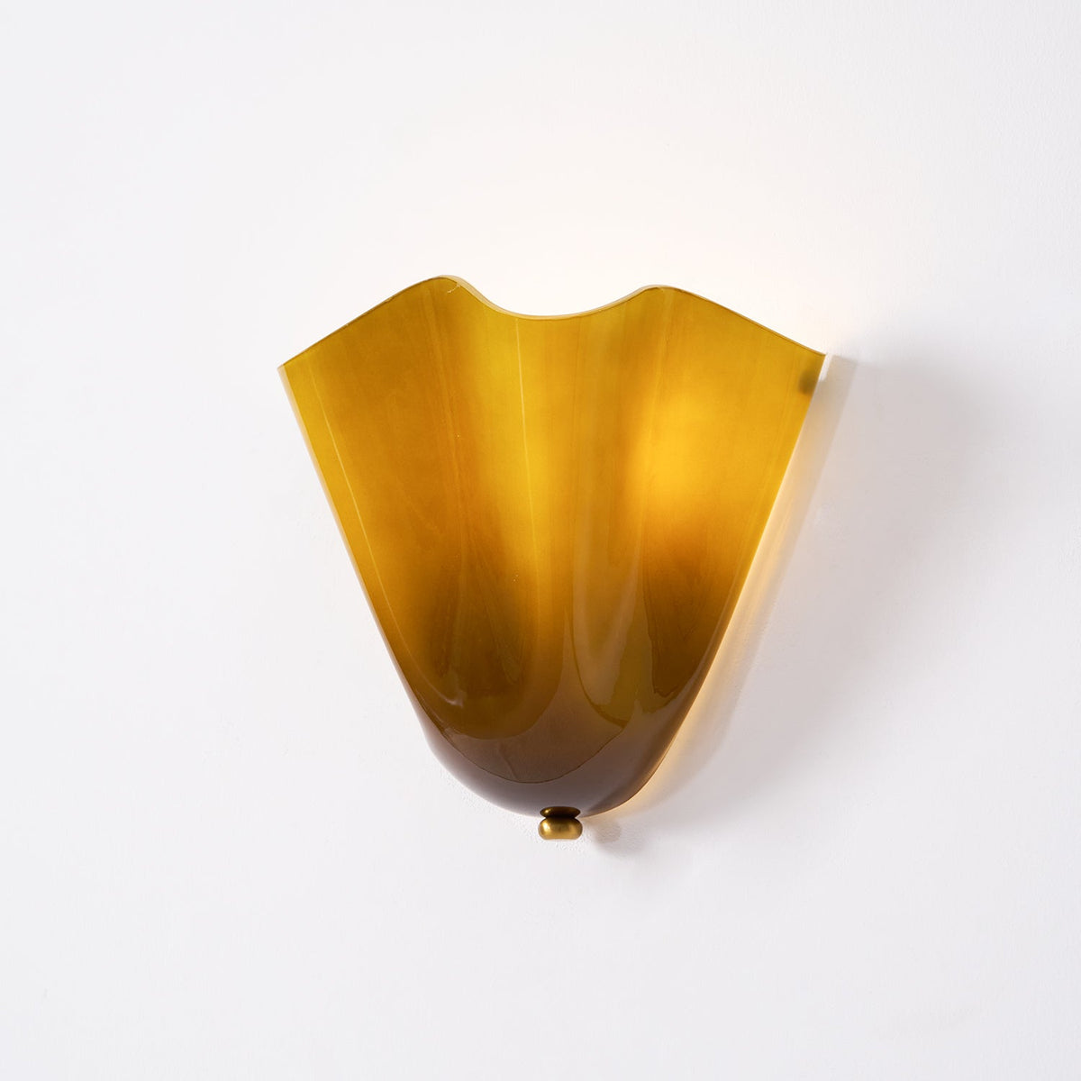 Hand-Blown Glass Wall Sconce 11 in Wide Petal Shade Lighting Fixture Bedroom Hallway Ambient Light E26 Base 110-120V Dual Bulb Decorative Mo