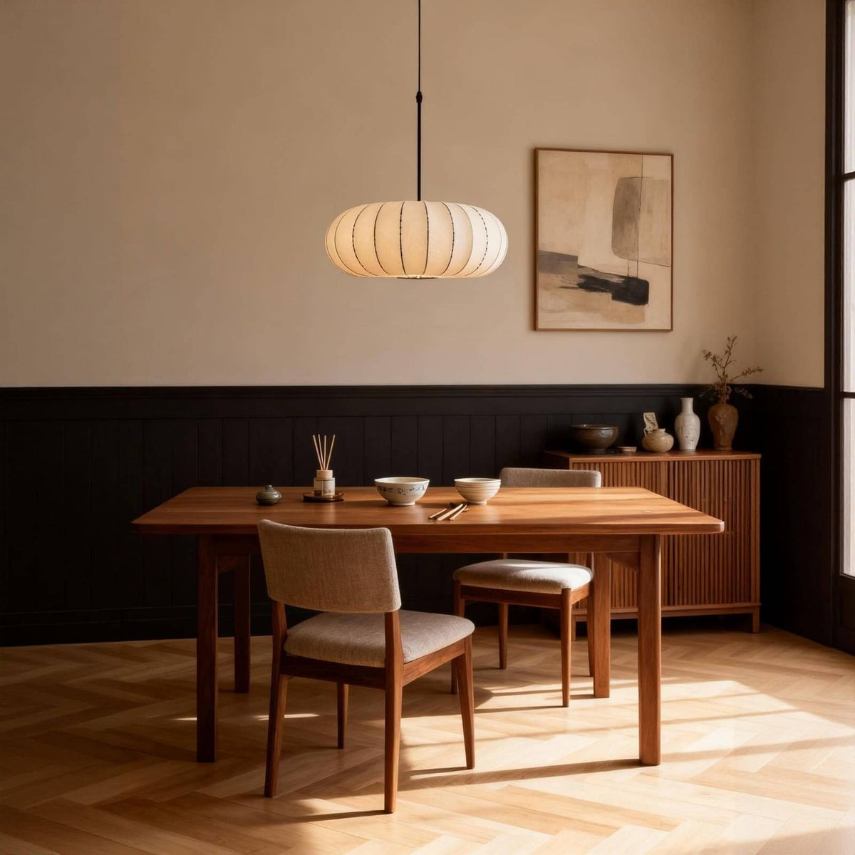 Suspension en soie à forme organique pour salles à manger et salons – Compatible LED à intensité variable, disponible en tailles 12, 16 ou 20 pouces