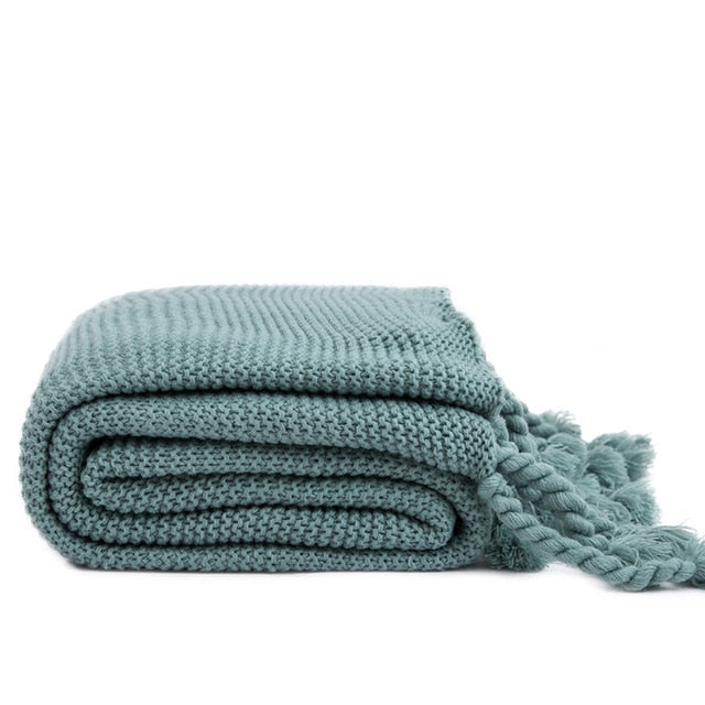 Waffle Knit Throw Blanket with Knotted Tassels – Soft and Warm Acrylic Blanket