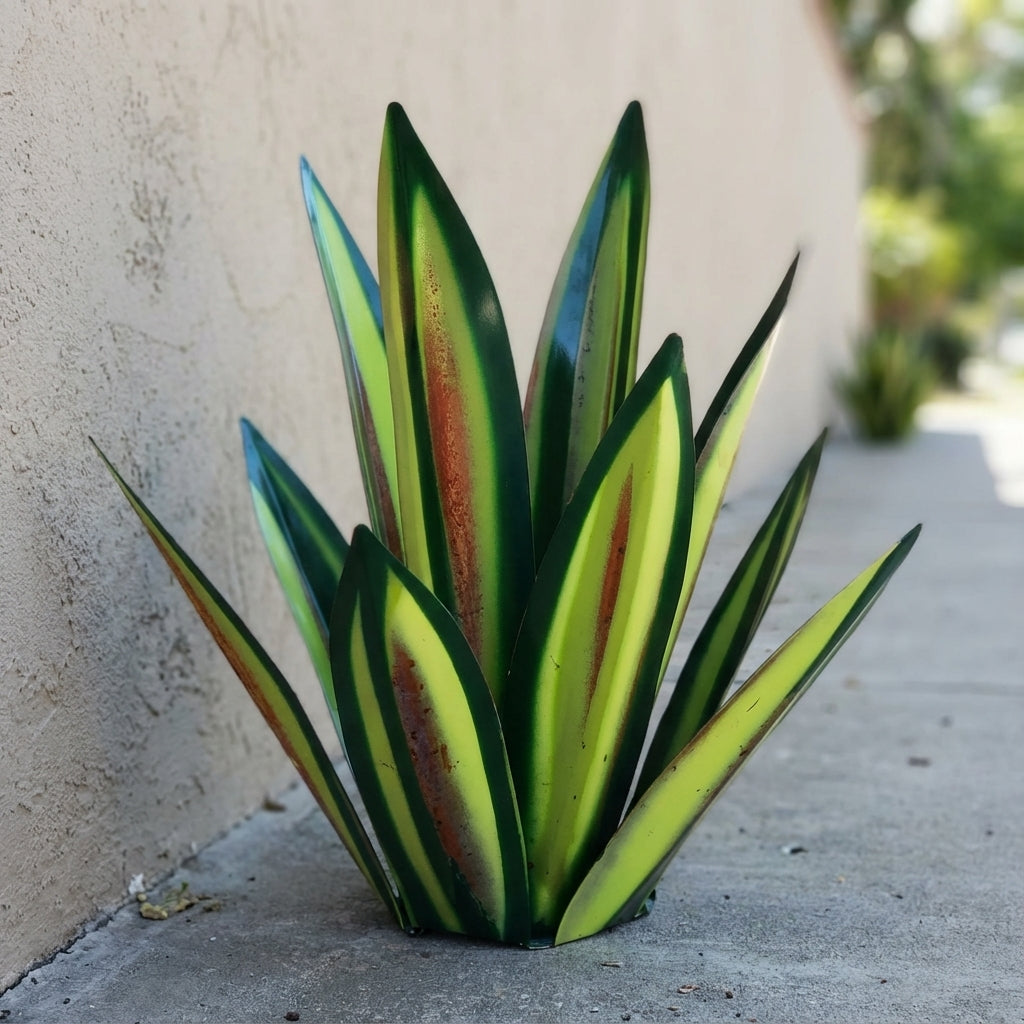Solar LED Metal Agave Sculpture for Outdoor Patio Yard Waterproof Rust Resistant Decoration Stemless Succulent Garden Accent Modern Lawn Art