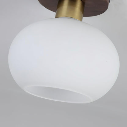 Plafonnier globe encastré avec base en noyer et accents en cuivre pour chambre, entrée ou plafonds bas – Culot E27, abat-jour en verre blanc opale
