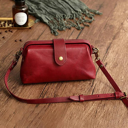 Compact Leather Crossbody Purse for Women – Adjustable Strap Shoulder Bag with Zip Closure for Travel, Shopping & Everyday Wear