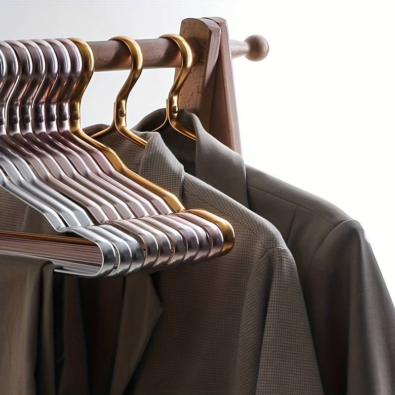 Metal Wardrobe Hangers with Contoured Hook Gold Silver Rose Gold Set Closet Organizer for Coats Shirts Dresses