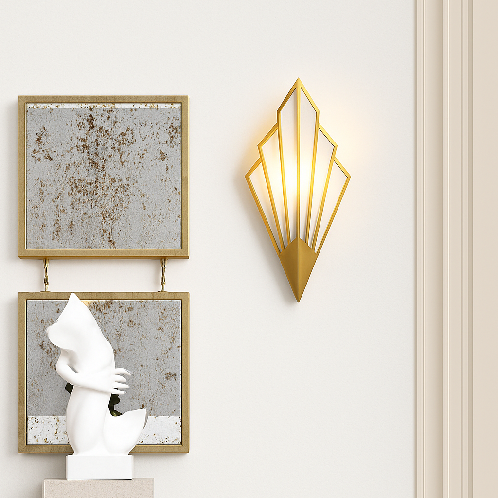Applique murale géométrique triangulaire moderne en métal peint avec éclairage LED haut et bas pour chambre, couloir et salon