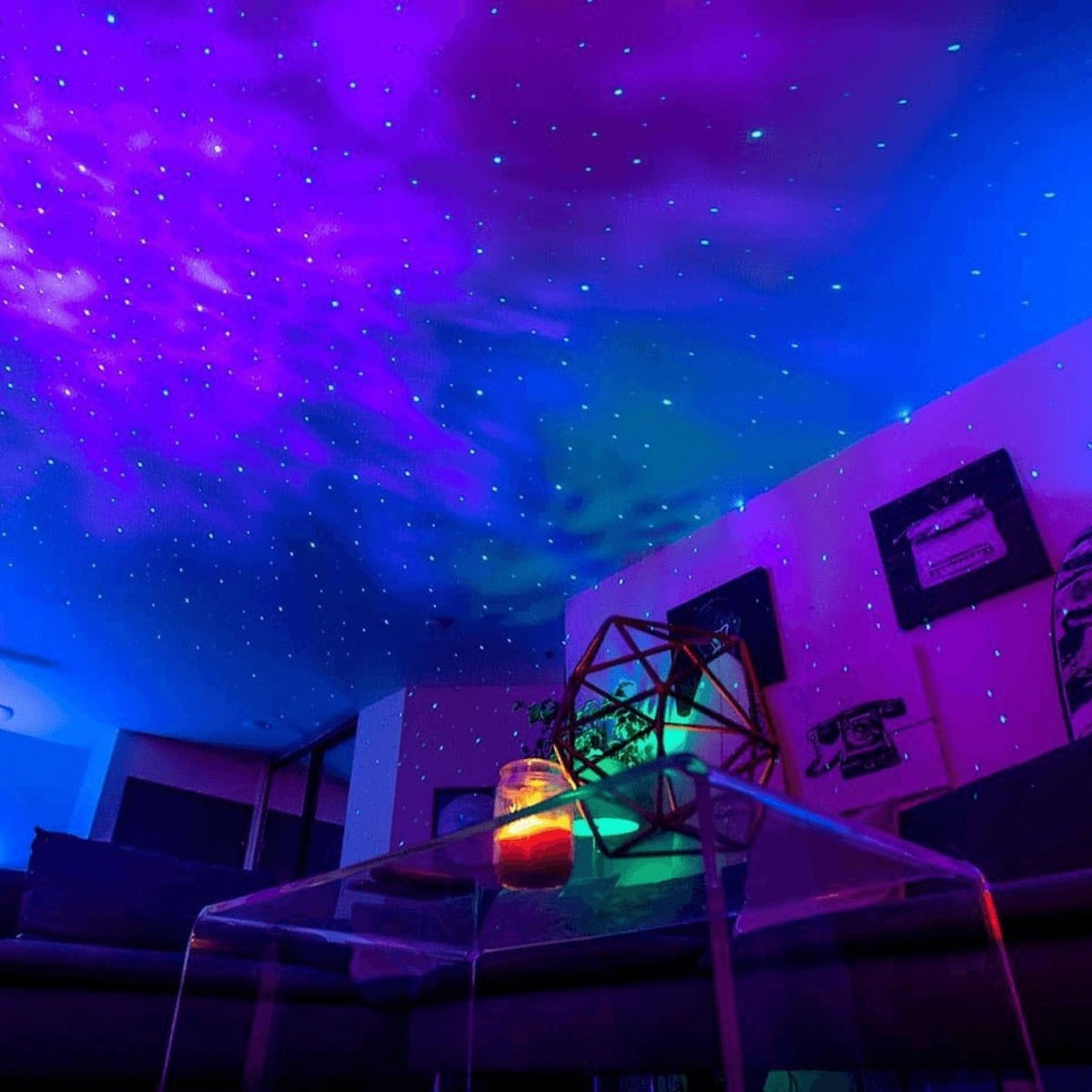 Projecteur d'étoiles astronaute veilleuse LED avec télécommande, 8 modes de couleur, tête rotative, alimenté par USB, pour chambre à coucher, décoration spatiale, enfants et adolescents