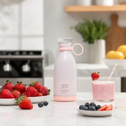 Portable USB Rechargeable Juicing Cup Personal Blender for Smoothies Shakes Fresh Fruit Drinks On-the-Go Mini Blender