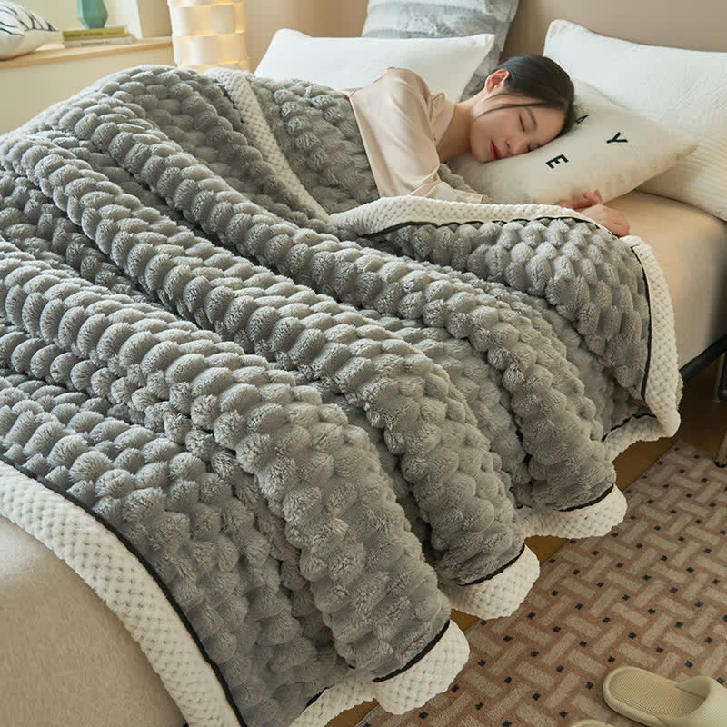 Reversible Plush Throw Blanket - Ultra Soft Coral Fleece - Queen & Full Size - Lightweight Polyester - Cozy Cover for Couch Sofa Bed