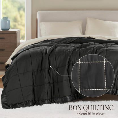 Collection Windom | Couverture en duvet synthétique avec traitement anti-humidité | Couvre-lit léger et doux toutes saisons, bordure satinée