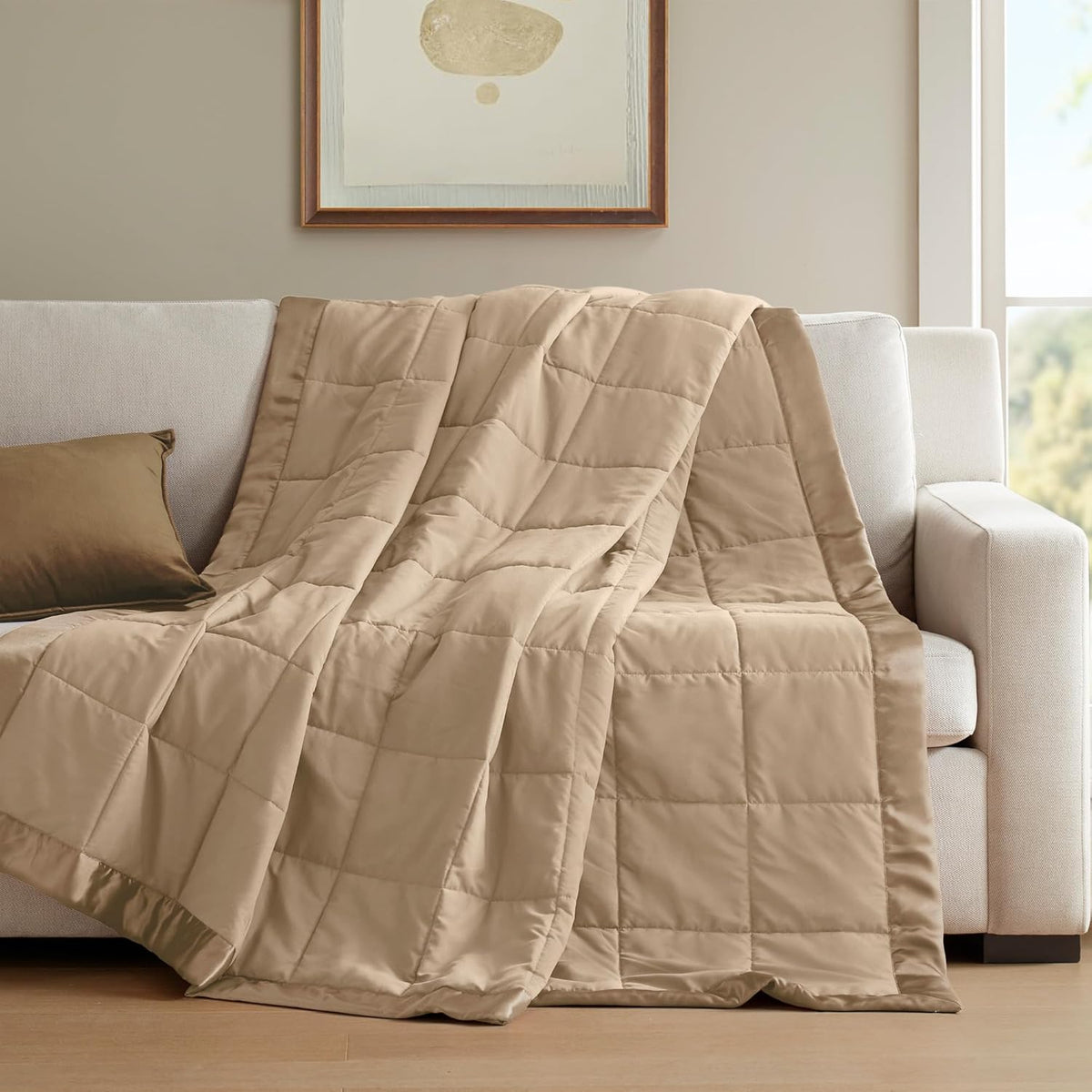 Collection Windom | Couverture en duvet synthétique avec traitement anti-humidité | Couvre-lit léger et doux toutes saisons, bordure satinée