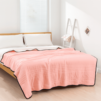 Temperature-Regulating Throw Blanket for Hot Sleepers – Soft Polyester Moisture-Wicking Bedding for Year-Round Comfort in Bedroom, Guest Roo