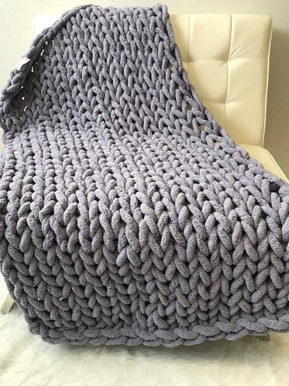 Plaid en grosse maille tressée en fil chenille doux pour canapé, lit et salon – Couverture décorative en tricot pelucheux surdimensionné