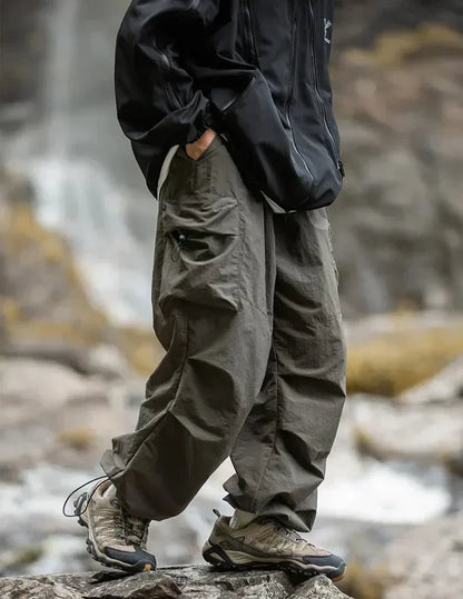 Rain-Ready Cargo Pants for Women – Waterproof Outdoor Trousers with Relaxed Fit for Hiking, Travel & Everyday Wear