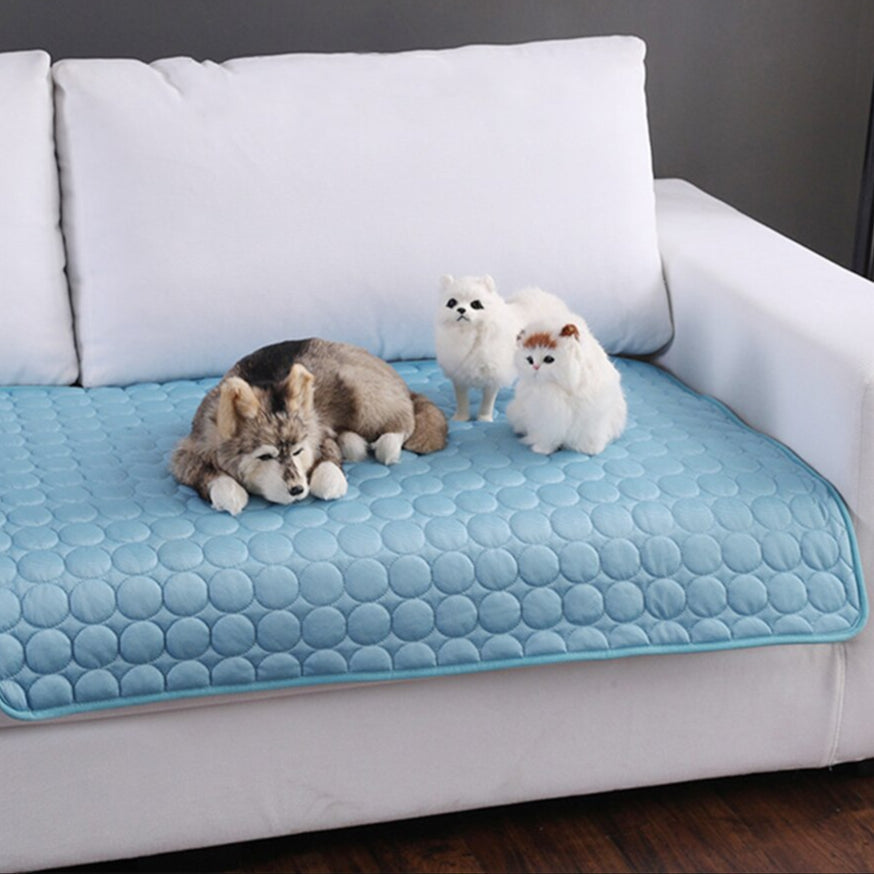 Tapis rafraîchissant pour animaux, coussin respirant en fibre thermorégulatrice pour chiens et chats, confort estival, portable, pour l'intérieur et l'extérieur, sans réfrigération