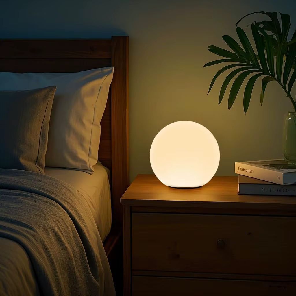 Lampe globe LED rechargeable avec télécommande – 16 modes de couleur, résistante aux intempéries pour un éclairage d'ambiance intérieur et extérieur