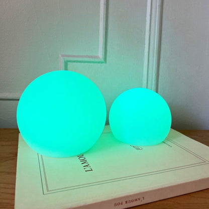 Lampe globe LED rechargeable avec télécommande – 16 modes de couleur, résistante aux intempéries pour un éclairage d'ambiance intérieur et extérieur