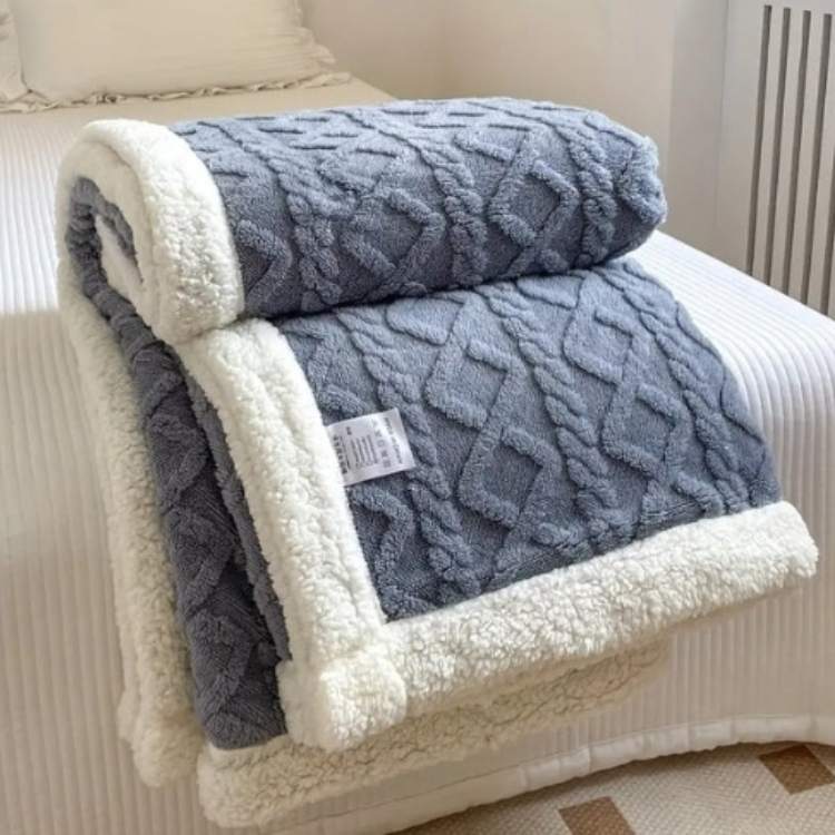 Plush Sherpa Weighted Throw with Glass Bead Fill – Cozy Quilted Lap Blanket for Beds, Couches, Reading, Lounging & Sleep – Machine Washable