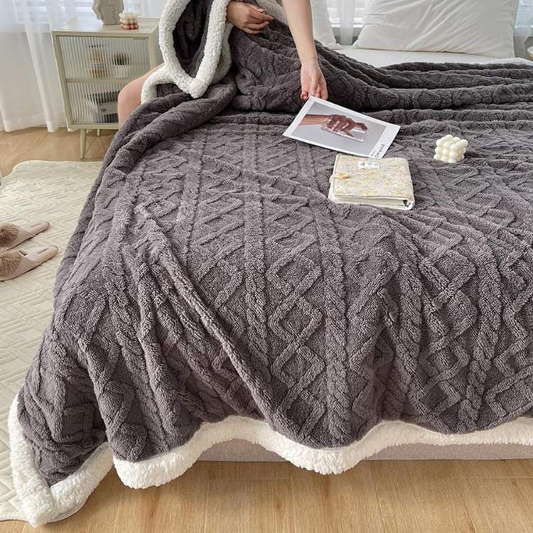 Plush Sherpa Weighted Throw with Glass Bead Fill – Cozy Quilted Lap Blanket for Beds, Couches, Reading, Lounging & Sleep – Machine Washable